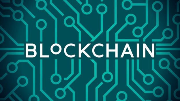 Especialistas em blockchain podem trabalhar em áreas como finanças, Direito, energia e comércio.